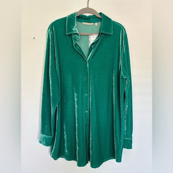 Soft Surroundings Green Velvet Long Shirt - Picture 8 of 12